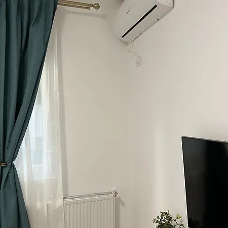 Perfect Host Palas Studio Central Iasi Exterior photo