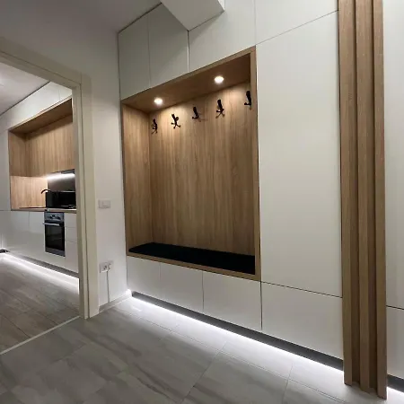 Perfect Host Palas Studio Central Iasi Exterior photo