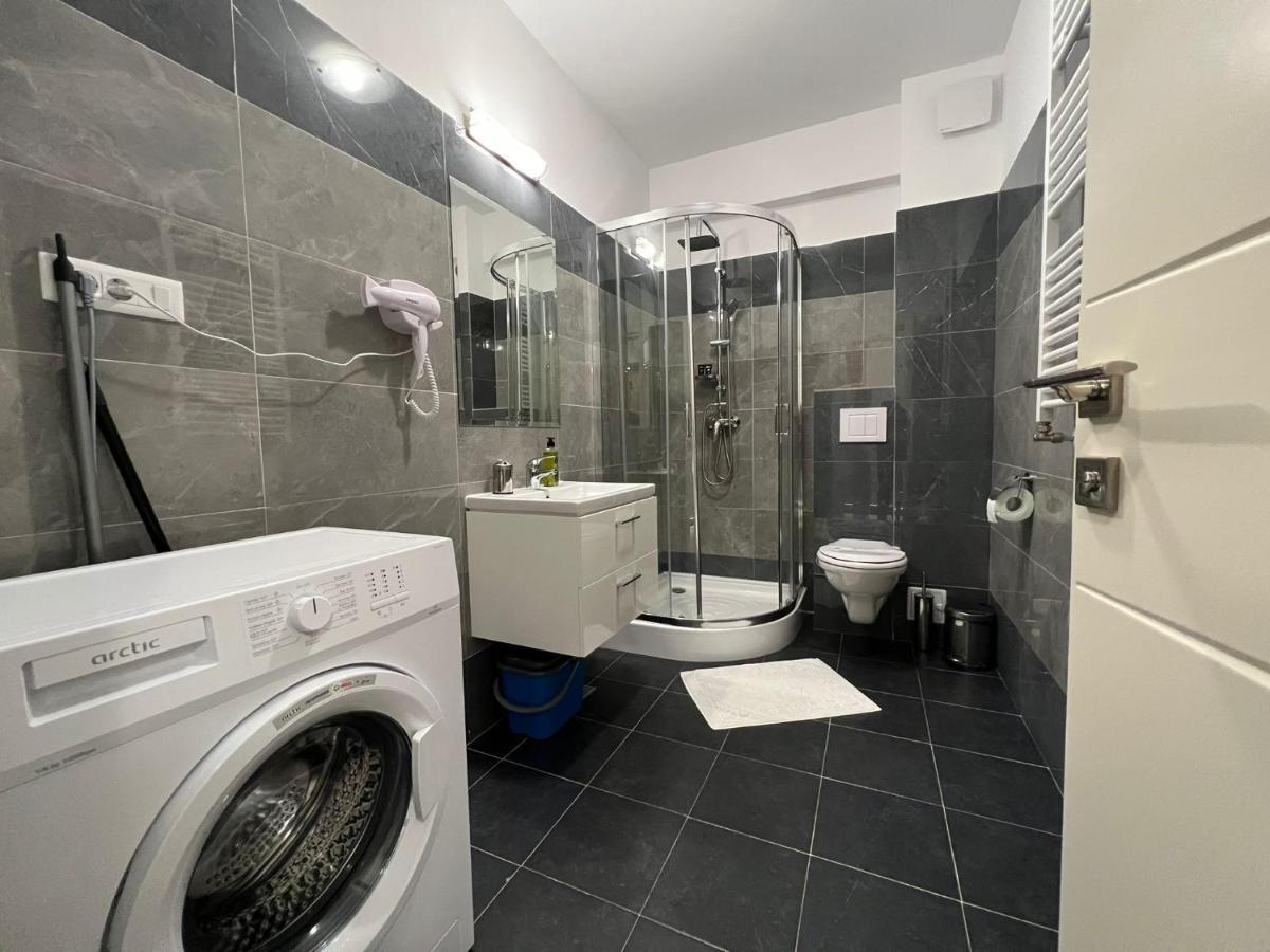 Perfect Host Apartment